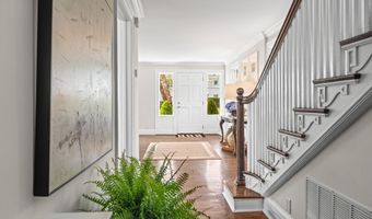 104 Lake Dr, Allenhurst, NJ 07711