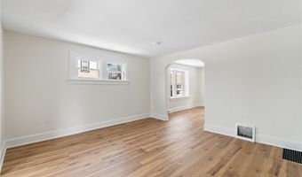 378 Cross St, Akron, OH 44311
