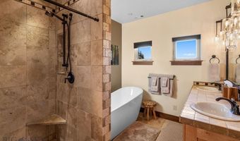 1036 Oak Park Dr, Bozeman, MT 59715