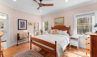 40 Lloyd Bowen Ct, Glocester, RI 02814