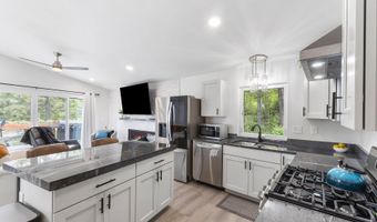 554 Homestead Holw, Careywood, ID 83809