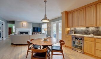 155 Middle Rd, Brentwood, NH 03833
