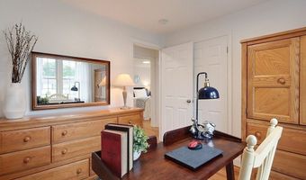 132 Oak Ridge Dr, Ayer, MA 01432
