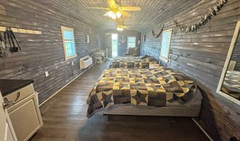 647 E 1st St, Lucas, KS 67648