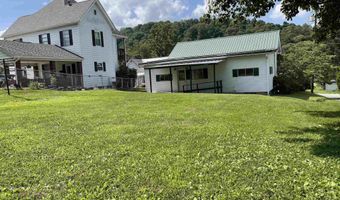 608 COLLEGE St, Barrackville, WV 26559