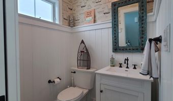 128 30th St, Avalon, NJ 08202