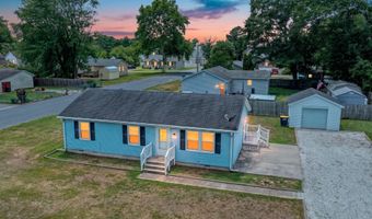 615 WILSON St, Laurel, DE 19956