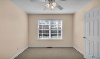 165 Creekside Ln SE, Arab, AL 35016