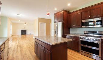 1705 Orchard Rd, Berlin, CT 06037