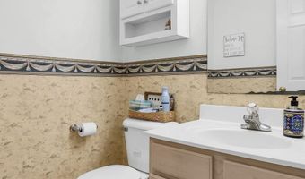 14877 Messmore Rd, Ashville, OH 43103