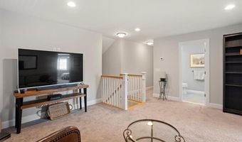 281 Wickford Ct 23, North Kingstown, RI 02852