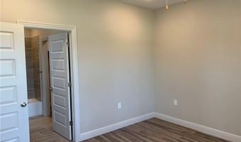 9223 Ra Young Jr Dr, Barling, AR 72923