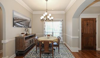 4006 Edgewater Dr, Benton, AR 72109