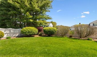 27 Alpine Estates Dr, Cranston, RI 02921