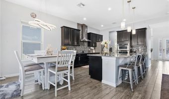 3200 PINENUT Dr, Apopka, FL 32712