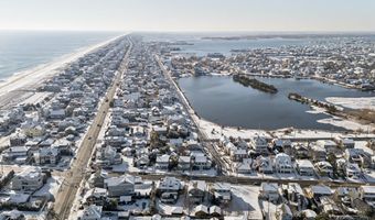 54 Osborne Ave, Bay Head, NJ 08742