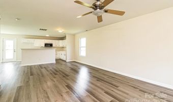402 Smokehouse Ln, Albemarle, NC 28001