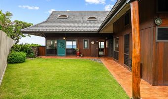 592 Kaimalino St, Kailua, HI 96734