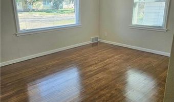 1704 1st Ave SE, Austin, MN 55912