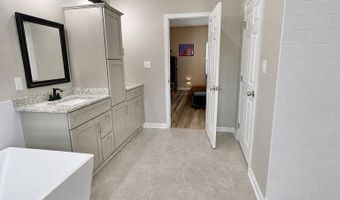 1308 Ogerita, Bainbridge, GA 39817