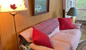 613 Stony Point Rd, Benson, VT 05743