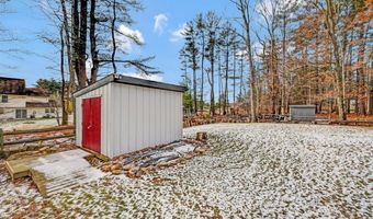 111 Elm Dr, Blakeslee, PA 18610