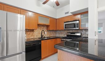 9881 W Bay Harbor Dr 2, Bay Harbor Islands, FL 33154