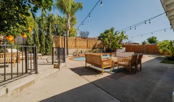 1122 N Ivy St, Escondido, CA 92026