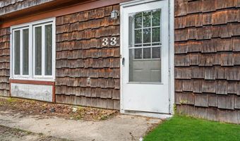 33 WINDWARD Dr, Barnegat, NJ 08005