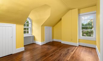 1015 Olivia Ave, Ann Arbor, MI 48104