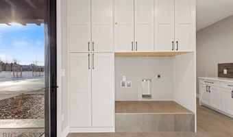 1019 Bridger Lake Dr, Bozeman, MT 59715