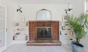 100 Hope St, East Providence, RI 02916