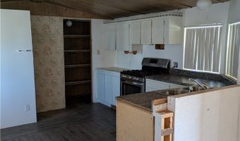 2197 Lakeside Dr, Bullhead City, AZ 86442