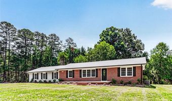 819 Sawyersville Rd, Asheboro, NC 27205
