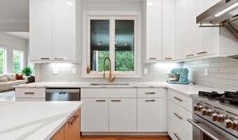 1484 Apple Farm Ln, Anderson Twp., OH 45230
