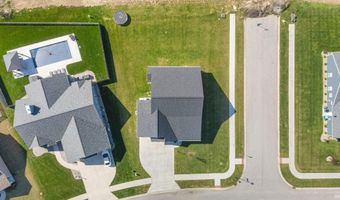 5610 Bear Creek Pass, Auburn, IN 46706