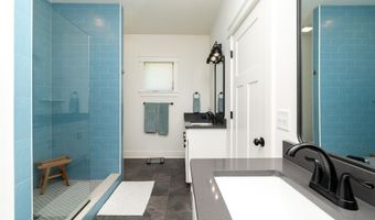 122 Elliott Rd, Aydlett, NC 27916