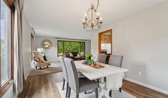 27 CARIBOU Ct, Appleton, WI 54911