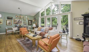 1751 Clubview Dr, Alexander City, AL 35010