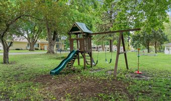 1304 Swanhill Dr, Albert Lea, MN 56007