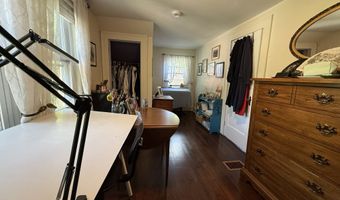 21 Elgin Ave, Bethel, CT 06801