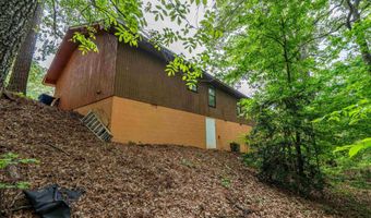 1019 VILLAGE Dr A&B, Arkadelphia, AR 71923