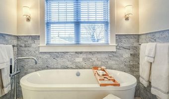 505 Washington Ave, Avon By The Sea, NJ 07717