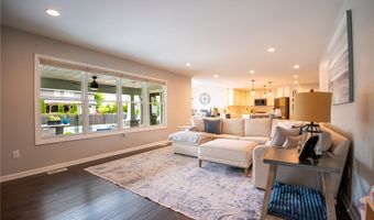 132 Boxelder Ln, Amherst, NY 14228
