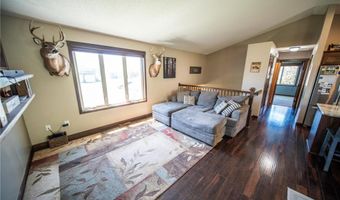 426 Creek Ave, Delano, MN 55328