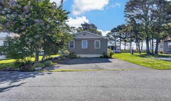 104 N BAY Dr, Dover, DE 19901