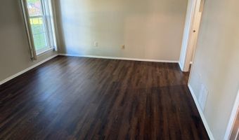 75 Homestead Ln, Bayonne, NJ 07035