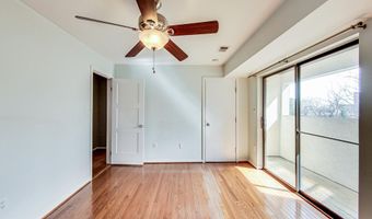 8923 BATTERY Pl 24, Bethesda, MD 20814