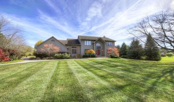3682 Tanglewood Ct, Ann Arbor, MI 48105