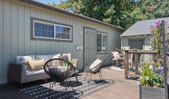 1039 Stevenson St, Santa Rosa, CA 95404